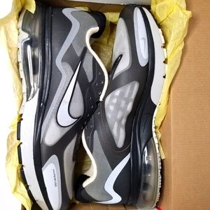 Nike AirMax Hyperfuse